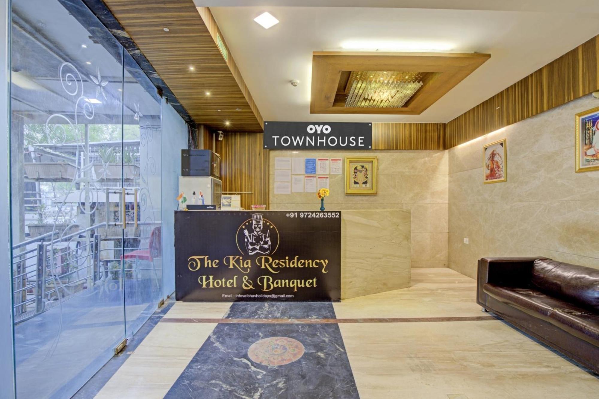 Hotel O The Kia Residency Hotel And Banquet Amhedabad Dış mekan fotoğraf